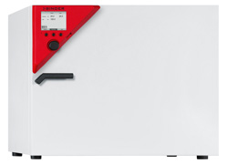 Cooled incubator with Peltier module