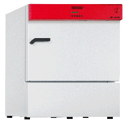 Cooled incubators with compressor